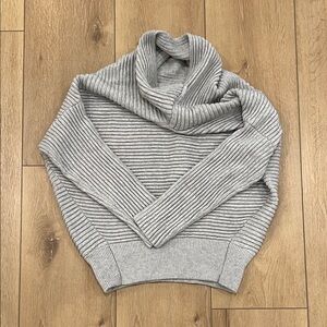 Gray Ribbed Turtleneck Sweater